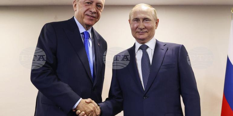 Ето какво измислиха Путин и Ердоган, за да защитят валутите си
